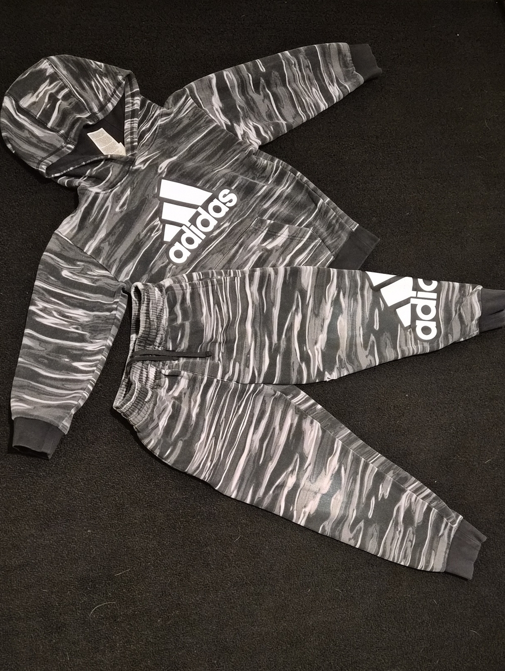 ⚡️🖤Adidas Jogger SET
